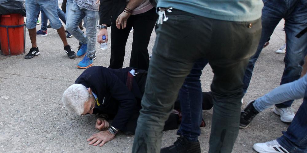 Spiegel για επίθεση σε Μπουτάρη: Ακροδεξιοί επιτίθενται σε δήμαρχο