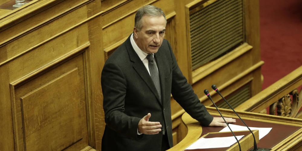 Επιθέσεις στα γραφεία Καλαφάτη και Ράπτη στη Θεσσαλονίκη με αφορμή τις εξελίξεις στο ποδόσφαιρο