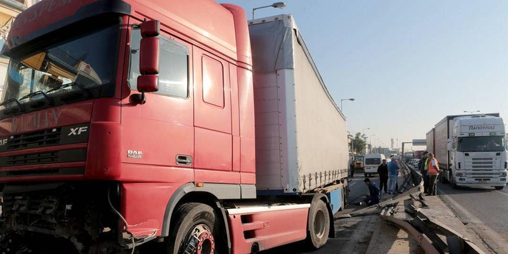 Τραγωδία: Πατέρας τριών παιδιών ξεψύχησε στο τιμόνι