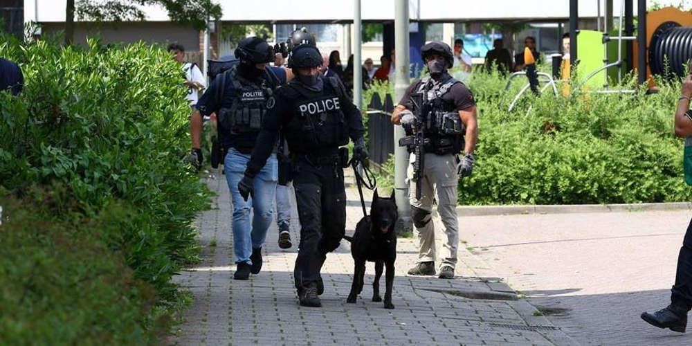 Άνδρας έπεσε νεκρός από πυροβολισμούς σε γειτονία του Άιντχόβεν της Ολλανδίας [εικόνες]