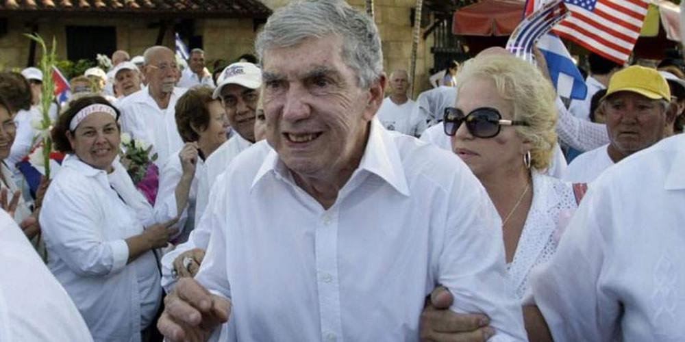 Πέθανε ο αντικαστρικός, πρώην πράκτορας της CIA Ποσάδα Καρίλες