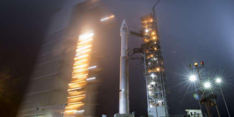 Ο ρομποτικός σεισμολόγος InSight εκτοξεύτηκε και πάει στον Άρη [βίντεο]