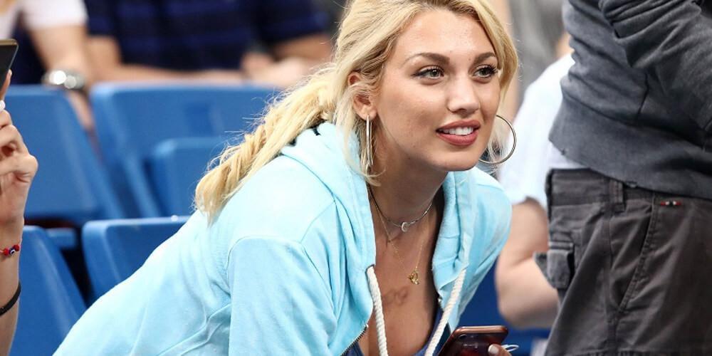 Η Κωνσταντίνα Σπυροπούλου αδυνατισμένη με μπικίνι [εικόνα]