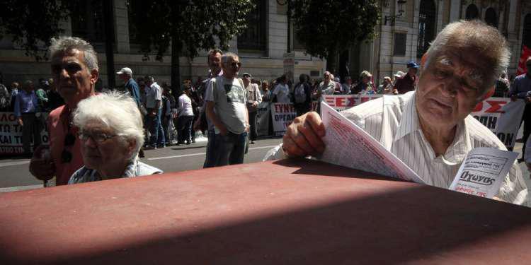 «Έκλεψαν» από έως 80 έως 300 ευρώ σε 300.000 επικουρικές συντάξεις!