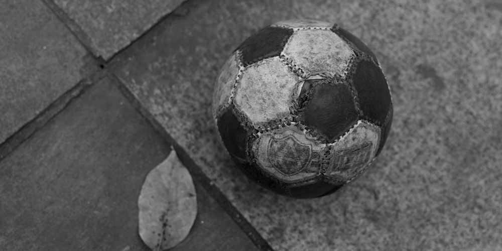 Προπονητής ποδοσφαίρου βίαζε ναρκωμένους ανηλίκους – Τον εντόπισαν από το κινητό του [Βίντεο]