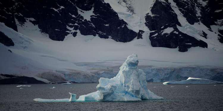 Ανακαλύφθηκαν απομεινάρια ζώων σε υπόγεια λίμνη στην Ανταρκτική!