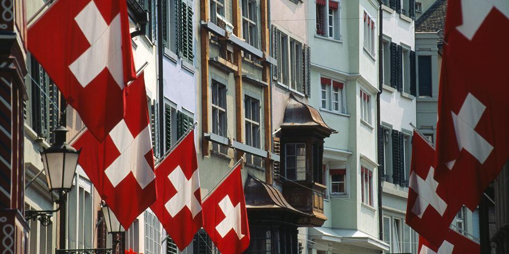 Forbes: Μπλόκο ενός δισ. φράγκων σε Ρώσο μεγιστάνα από τις ελβετικές τράπεζες