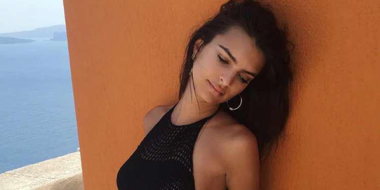 Το μπραζίλιαν της Ratajkowski δε μπορεί να γίνει πιο μικρό [εικόνα]