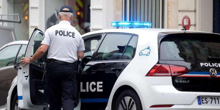 δολοφόνησε