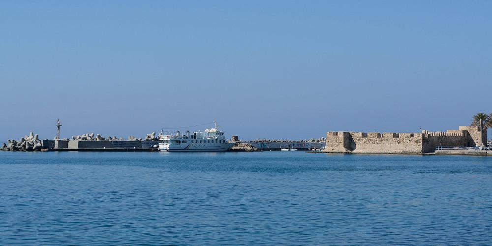 Σοκ στην Ιεράπετρα: Τουρίστρια άφησε την τελευταία της πνοή στη θάλασσα