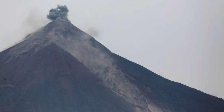 Οι πιο πολύνεκρες εκρήξεις ηφαιστείων τα τελευταία 25 χρόνια