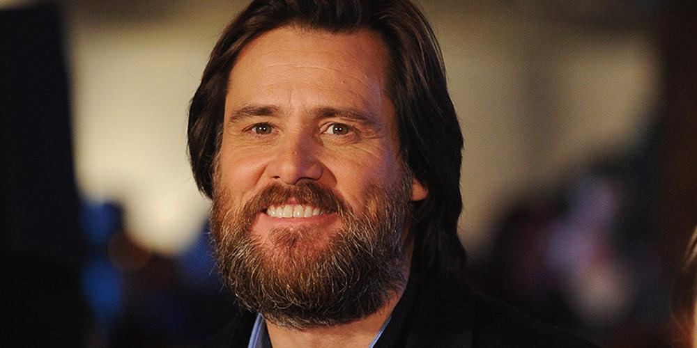 Ο Τζιμ Κάρεϊ «έστειλε» τον Τραμπ στον τάφο και «ασελγεί» [εικόνα]