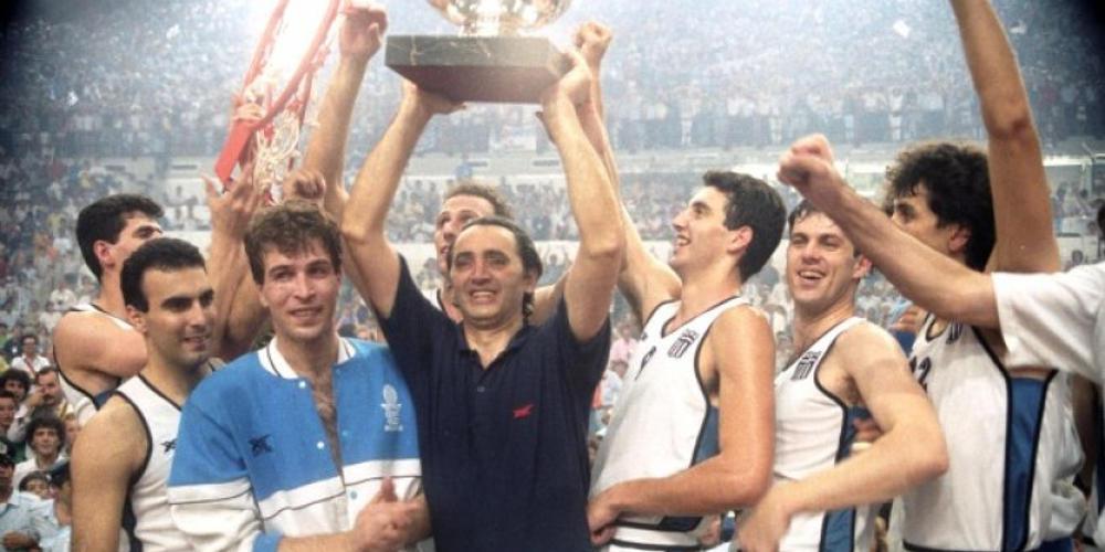 https://www.eleftherostypos.gr/wp-content/uploads/2018/06/kostas-politis-basket-500.jpg