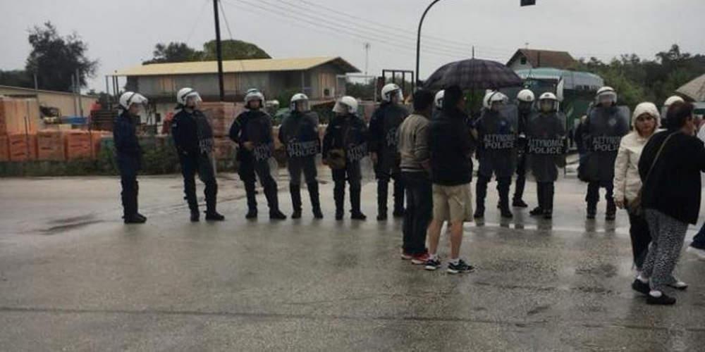 Ένας τραυματισμός και δύο προσαγωγές από συμπλοκές στο ΧΥΤΑ Λεκίμμης [εικόνες]