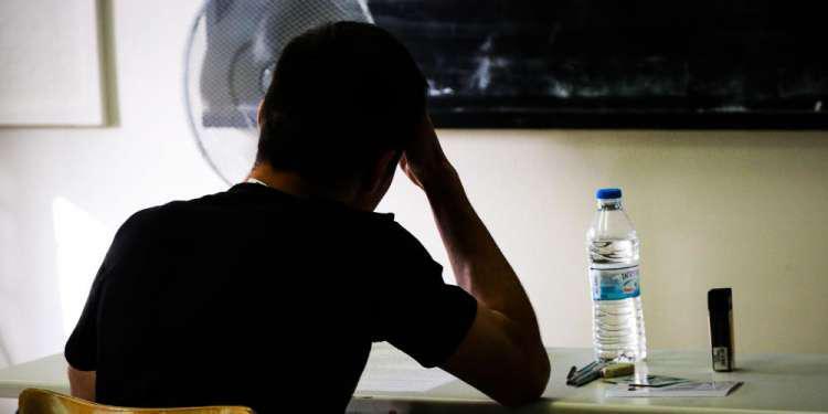 Πειράματα Γαβρόγλου με τις Πανελλαδικές: Γκρίζες ζώνες και... τζογάρισμα