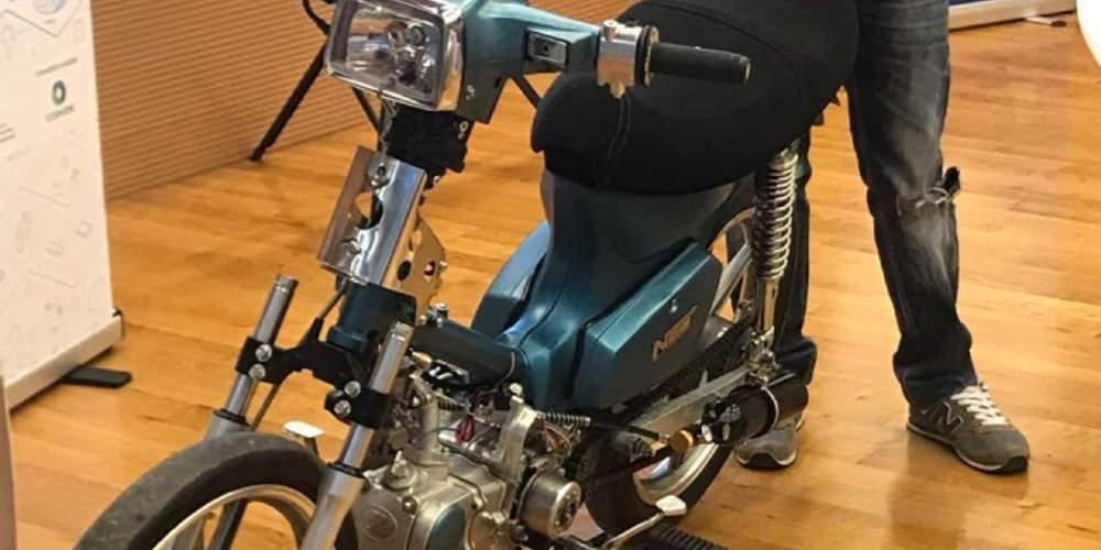 Απίστευτο: Κρητικός έφτιαξε μηχανάκι που κινείται με… τσικουδιά [εικόνες]