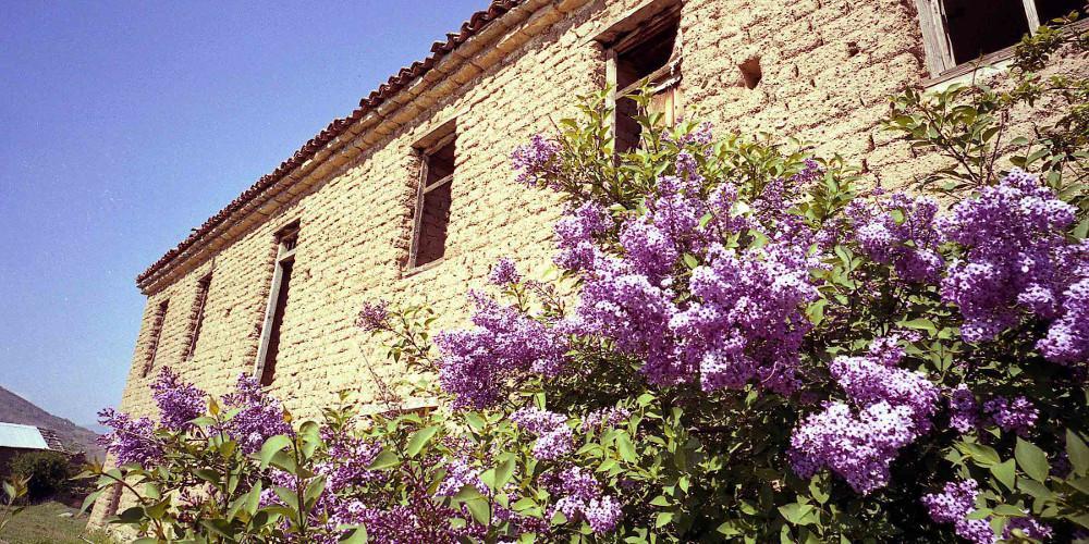 Σκοπιανό: Την Κυριακή στις Πρέσπες οι υπογραφές για τη «Βόρεια Μακεδονία» με... βαρκάδα και ταβέρνα