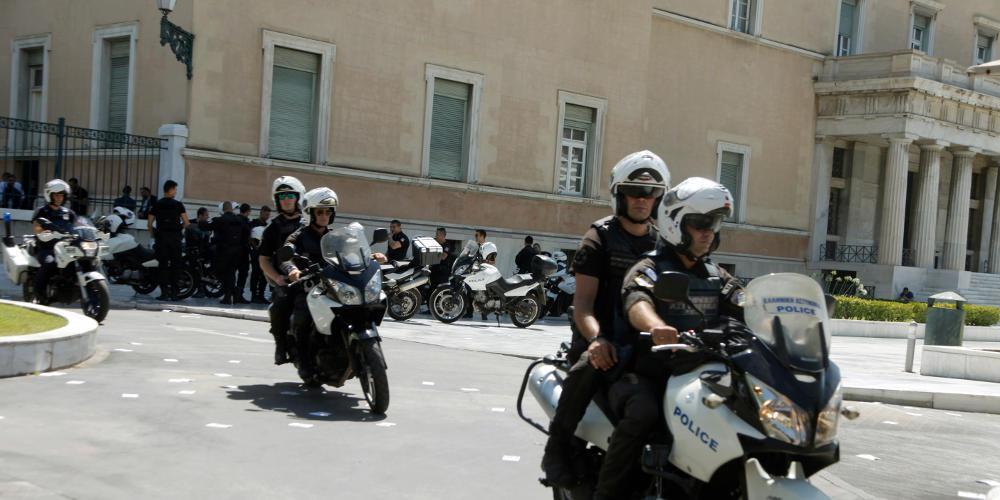 Θέματα φύλαξης του Κοινοβουλίου, στο επίκεντρο της συνάντησης Τασούλα-Καραμαλάκη