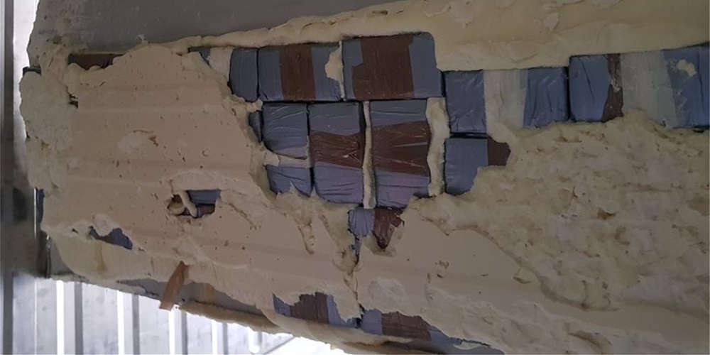 Εκρυβαν 42 κιλά κοκαΐνης μέσα σε φορτίο με μπανάνες [εικόνες]