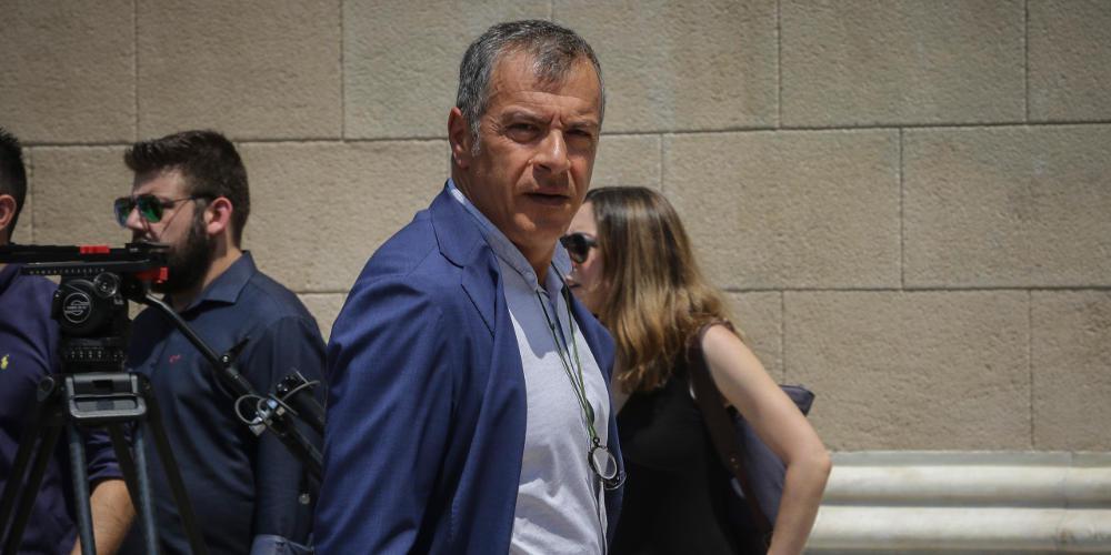 Θεοδωράκης: Δεν θα δώσουμε ψήφο εμπιστοσύνης στην κυβέρνηση