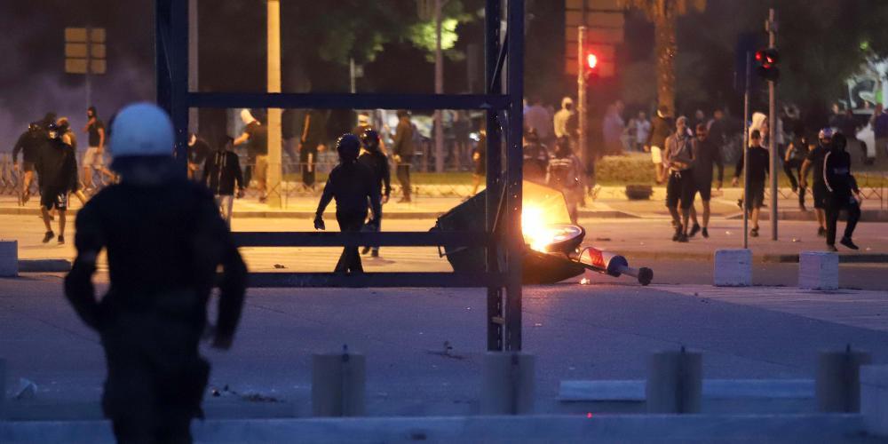 Στο αυτόφωρο οι συλληφθέντες για τα άγρια επεισόδια στην Θεσσαλονίκη