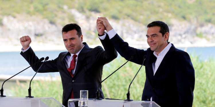 Τσίπρας στο MIA: Υπάρχει πολιτικό κόστος από τη Συμφωνία των Πρεσπών