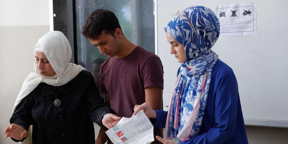 Εκλογές στην Τουρκία: Δεν δέχεται το αποτέλεσμα η αντιπολίτευση και καταγγέλλει «παραποίηση» αποτελεσμάτων