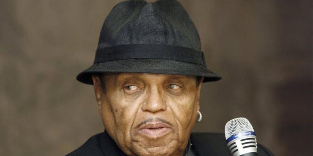 Πέθανε ο πατέρας του Μάικλ Τζάκσον σε ηλικία 89 ετών