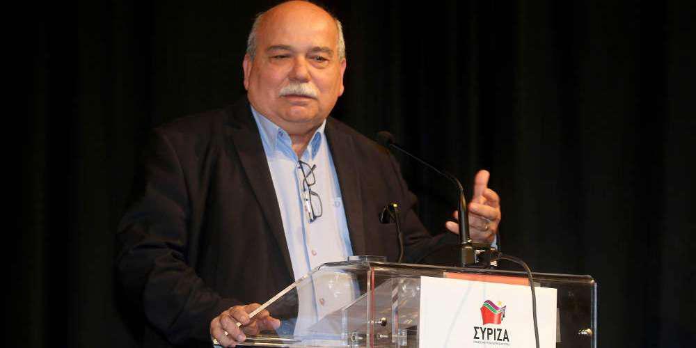 #Ημιπιτσιρικάς: Η ατάκα του Νίκου Βούτση για τον γιο του «γκρέμισε» το twitter