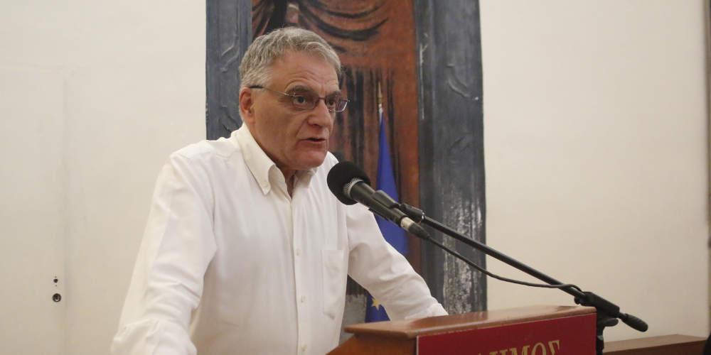 Νέα γιούχα: Προδότη, ντροπή σου φώναξαν στον Πουλάκη του ΣΥΡΙΖΑ [βίντεο]