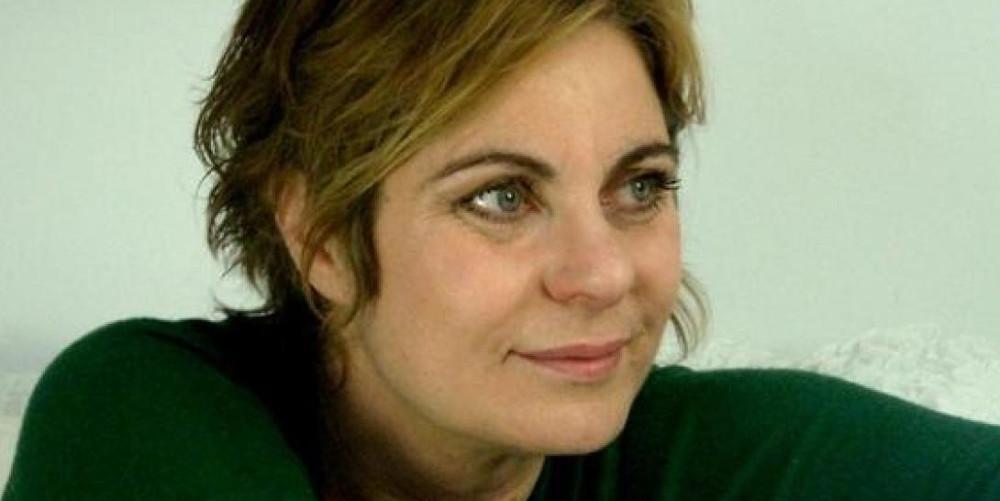 «Ανάμεσα τους είναι και μια ευαίσθητη γυναίκα»: Αφιέρωσαν παράσταση στην Χρύσα Σπηλιώτη στην Επίδαυρο