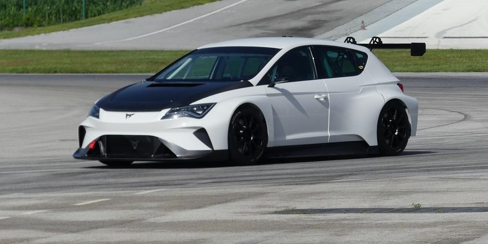 Πρώτες δοκιμές σε πίστα για το ηλεκτρικό Cupra e-Racer