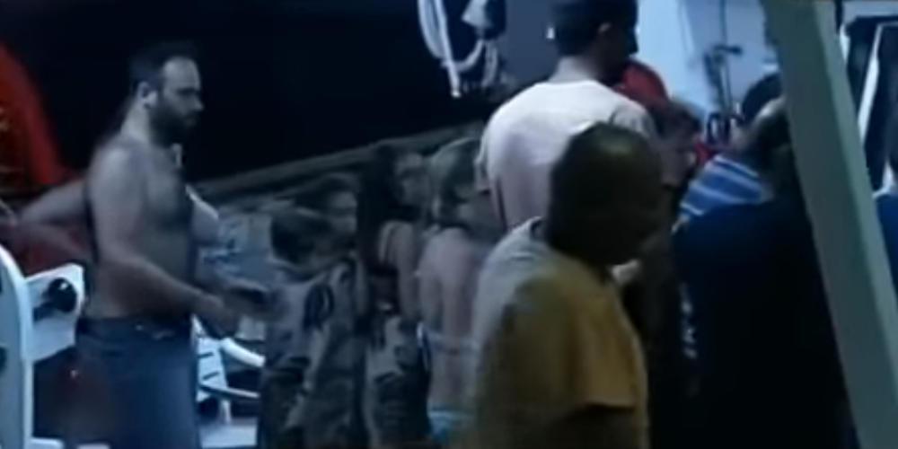 Δραματική τροπή: Δεν ήταν οι δίδυμες που αγνοούνται από τις πυρκαγιές στο σκάφος