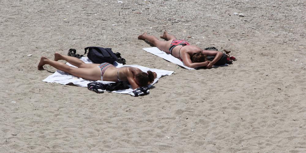 Καιρός Καύσωνας προ των πυλών: Στο «κόκκινο» το θερμόμετρο την τελευταία του Ιουλίου - Που θα δείξει «40αρι»