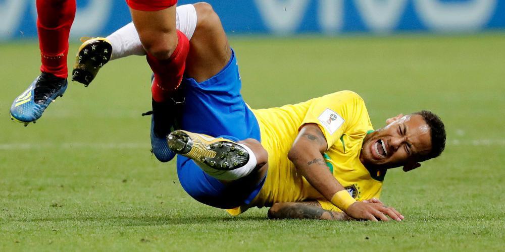 Βίντεο-ντοκουμέντο με τον Νεϊμάρ σε ξενοδοχείο με το μοντέλο που τον κατήγγειλε για βιασμό