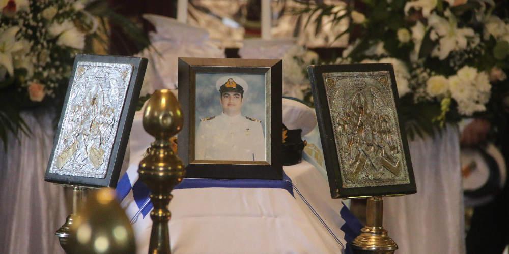 Η οδός Βιτωλίων στον Πειραιά μετονομάζεται σε οδό αντιναύαρχου Κωνσταντίνου Πανανά