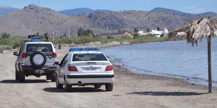 Χαλκιδική: Κοριτσάκι 2,5 ετών ανασύρθηκε χωρίς τις αισθήσεις του από παραλία – Το επανέφερε να