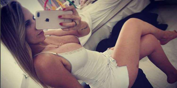 Ρομίνα Πιτάνα: Η σέξι γυναίκα του διαιτητή του τελικού του Μουντιάλ 2018 [εικόνες]