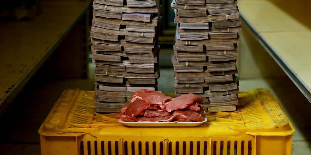 Εικόνες-σοκ από την Βενεζουέλα: Δείτε πόσα λεφτά χρειάζονται για ένα είδος πρώτης ανάγκης