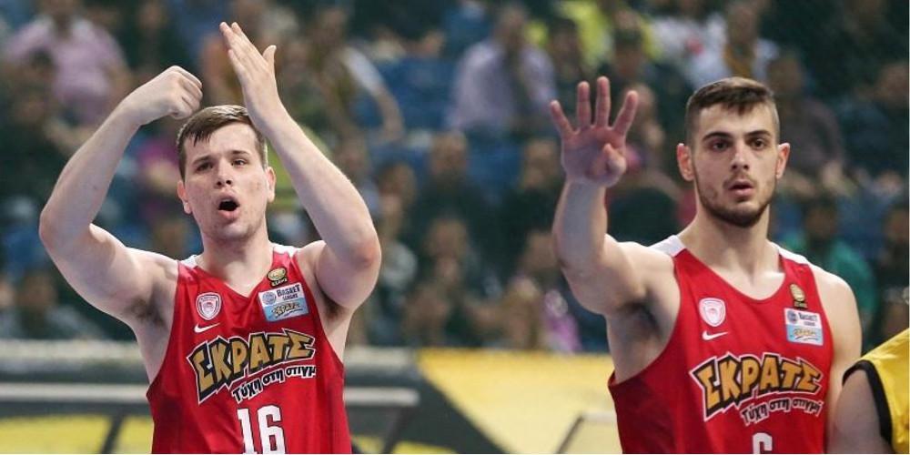 Αγραβάνης για Παπαπέτρου: Απαράδεκτη συμπεριφορά, πρέπει να φέρεσαι αντρίκεια