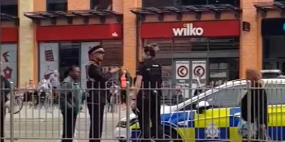 Απίστευτο: Έκοψαν κλήση σε αστυνομικούς που βρίσκονταν σε υπηρεσία