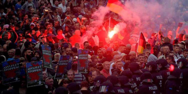 Συνεχίζονται οι διαδηλώσεις στο Κέμνιτς της Ανατολικής Γερμανίας