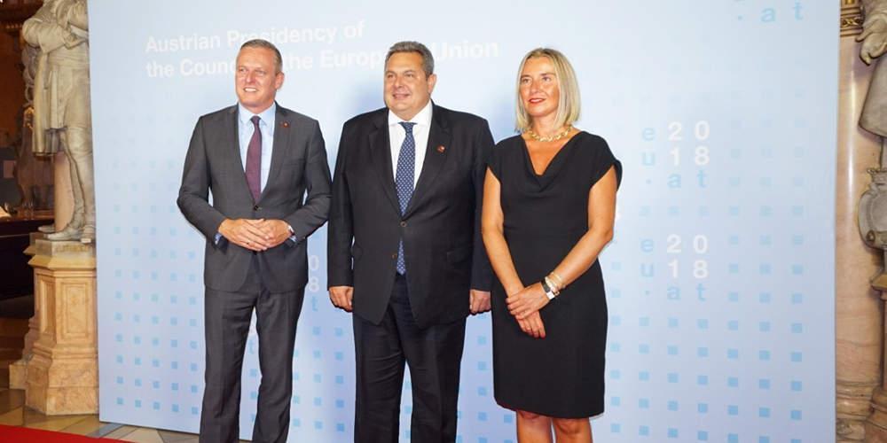 Καμμένος: Οι προκλητικές δηλώσεις αξιωματούχων από τα Σκόπια δυναμιτίζουν το κλίμα