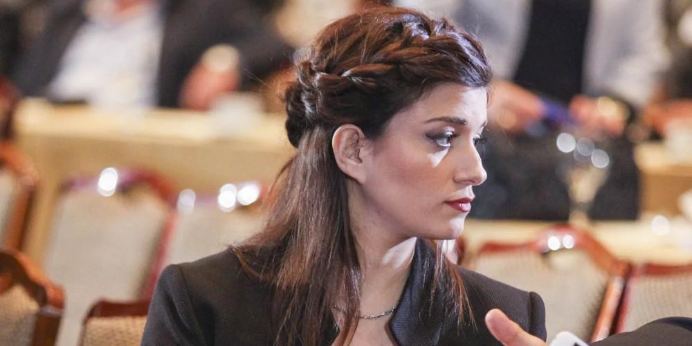 Έκθετη η Νοτοπούλου για τα προεκλογικά πεντοχίλιαρα σε 43 φορείς της Θεσσαλονίκης