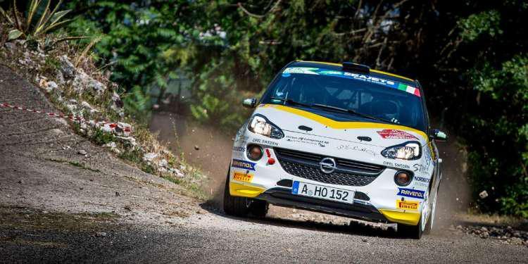 Προετοιμασίες για το ράλι Γερμανίας με 29 συμμετοχές Opel ADAM