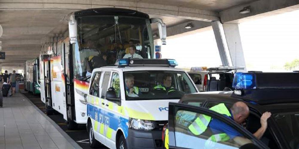 Ενταση με οπαδούς της Βασιλείας έξω από ξενοδοχείο του ΠΑΟΚ