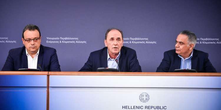 Γκρεμίζουν αυθαίρετα που οι ιδιοκτήτες έχουν ήδη για κατεδάφιση!