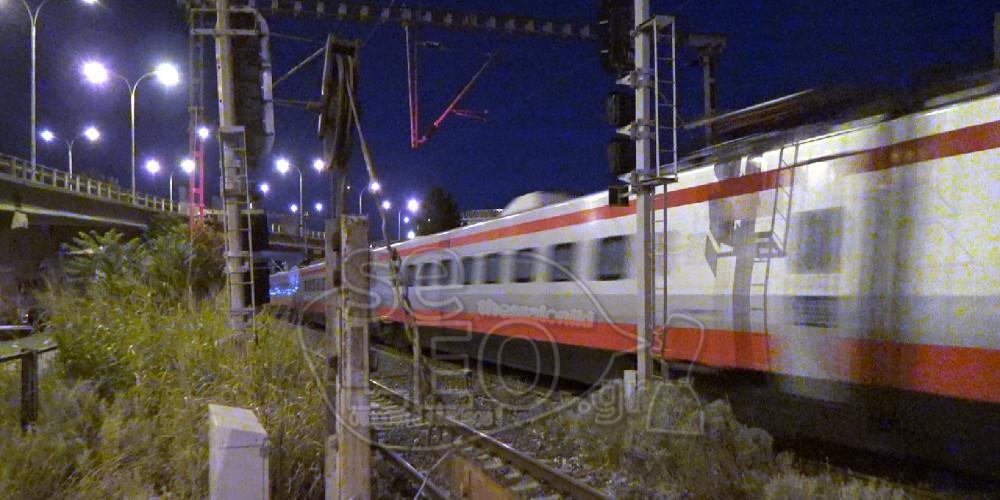 Στη Θεσσαλονίκη το «Ασημένιο Βέλος» - Θα φθάνει στην Αθήνα μέσα σε 3,5 ώρες [εικόνες & βίντεο]