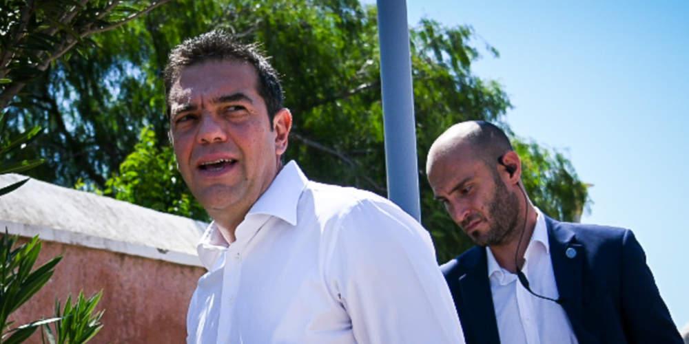 Τρολάρισμα Τσίπρα σε νιόπαντρους: Γαμπρέ πρόσεχε τι τάζεις!