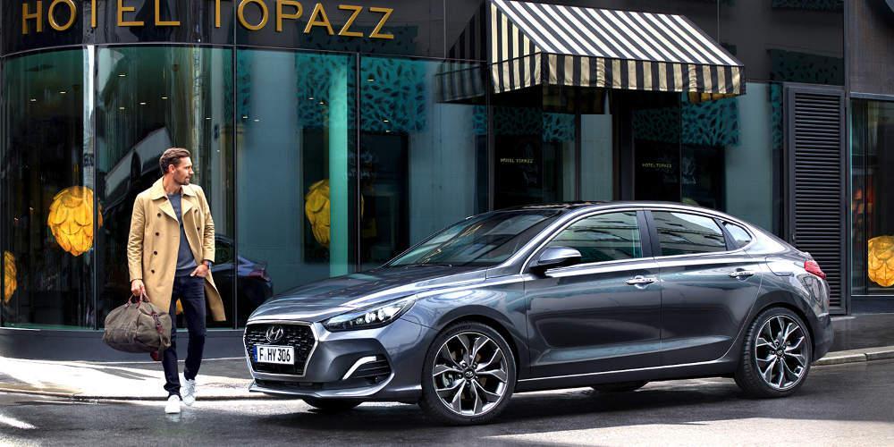 Hyundai i30 Fastback: Διαφορετικό σχέδιο με εσάνς coupe